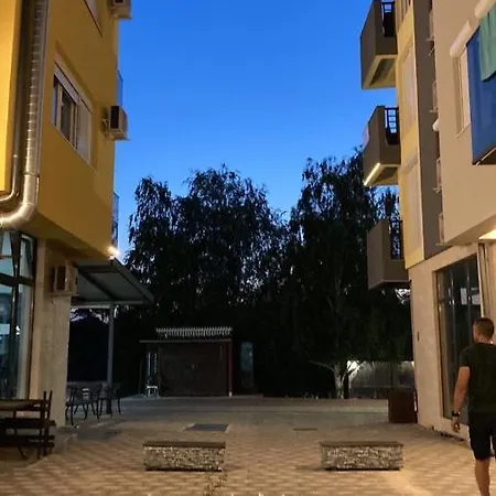 White Pearl & * Veliko Gradište