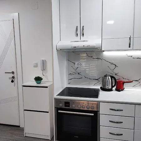 White Pearl & Apartament *