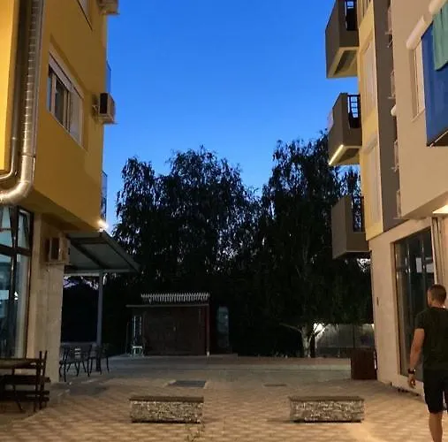 White Pearl & * Veliko Gradište