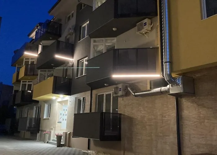 Apartment White Pearl &