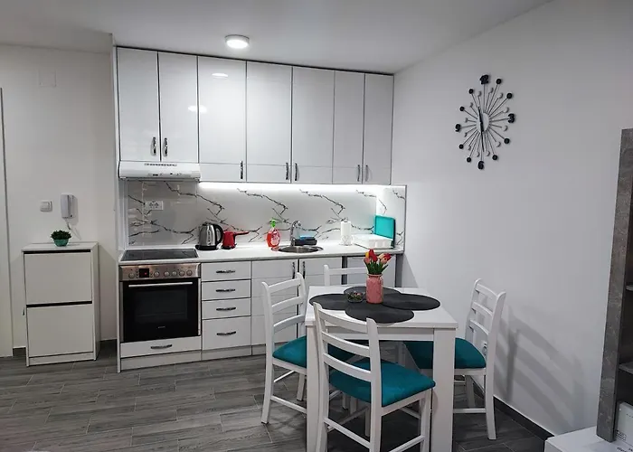 White Pearl & Apartment Veliko Gradište